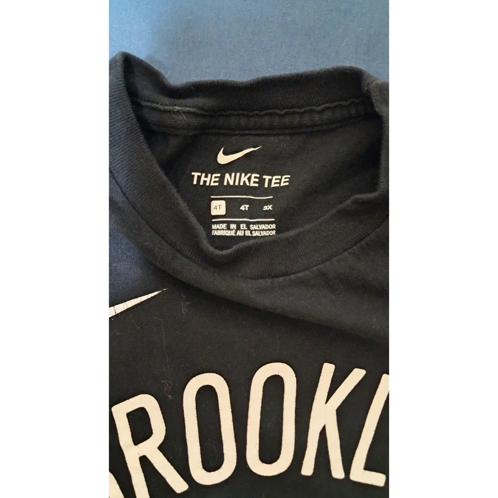 Nike Brooklyn Nets Irving T-Shirt Boys 4T Black NBA Basketball Graphic Tee